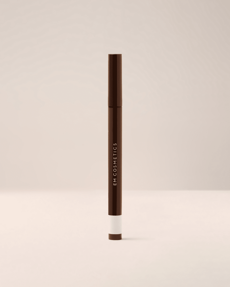 Felt Tip Illustrative Eyeliner