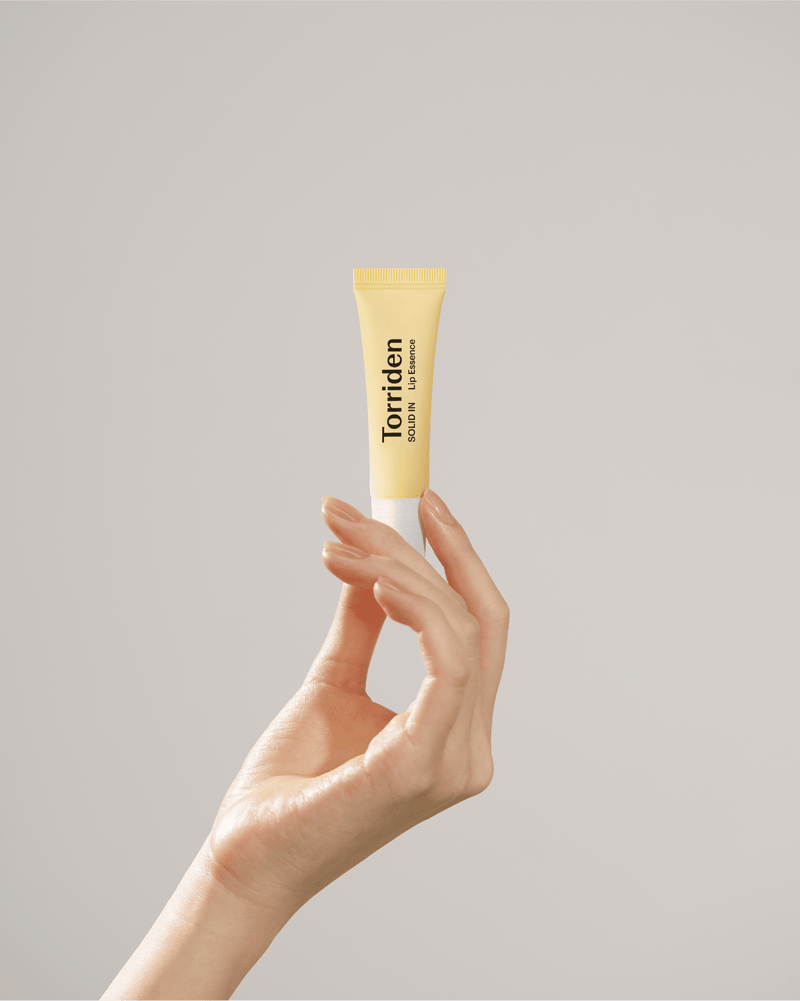 Solid In Lip Essence